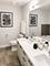 434 W Melrose Unit 301, Chicago, IL 60657