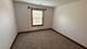 220 Oak Knoll Unit B2, Schaumburg, IL 60193
