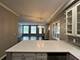 540 W Oakdale Unit 2W, Chicago, IL 60657