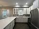 540 W Oakdale Unit 2W, Chicago, IL 60657