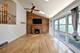 924 N Milwaukee Unit D, Libertyville, IL 60048