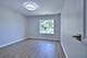 945 E Kenilworth Unit 325, Palatine, IL 60074