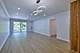 945 E Kenilworth Unit 325, Palatine, IL 60074