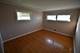 907 S Elmhurst, Mount Prospect, IL 60056