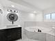2250 White Oak, Northbrook, IL 60062