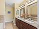 50 N Bokelman Unit 338, Roselle, IL 60172