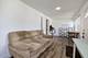 640 W 44th, Chicago, IL 60609