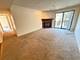 1360 Brook Unit E, St. Charles, IL 60174