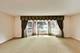 1910 E Robinhood, Arlington Heights, IL 60004