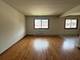 826 N Milwaukee Unit D2, Libertyville, IL 60048