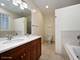 3417 N Bosworth Unit 2, Chicago, IL 60657