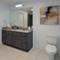 847 Chicago Unit 814, Evanston, IL 60202