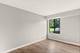 924 S Lake Unit 105, Westmont, IL 60559