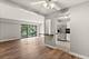 924 S Lake Unit 105, Westmont, IL 60559