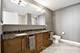 1570 Elmwood Unit 706, Evanston, IL 60201