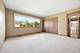 2122 Sherborn, Schaumburg, IL 60193