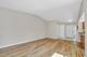 932 Chase, Gurnee, IL 60031