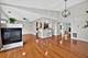 1204 Chalet Unit 302, Naperville, IL 60563