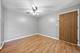 1422 Stonebridge Unit M5, Wheaton, IL 60189