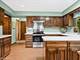 990 Burridge, Libertyville, IL 60048