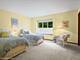 990 Burridge, Libertyville, IL 60048
