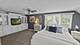 689 Thompsons, Inverness, IL 60067