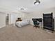 221 Julie, Hampshire, IL 60140