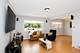 136 N May, Addison, IL 60101