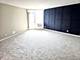 1 Renaissance Unit 709, Palatine, IL 60067