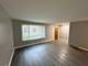 1719 E Roosevelt Unit 4, Wheaton, IL 60187