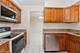 787 Wilson Unit 17, Glen Ellyn, IL 60137