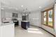 4532 Arbor View, Lisle, IL 60532