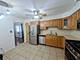 800 Washington Unit 305, Oak Park, IL 60302
