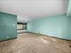 930 Pioneer, Roselle, IL 60172