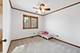 655 Crest, Cary, IL 60013