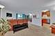 1374 Williamsburg Unit B1, Schaumburg, IL 60193