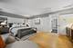 2831 N Pine Grove, Chicago, IL 60657