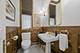 2831 N Pine Grove, Chicago, IL 60657