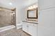425 Benjamin Unit 302, Vernon Hills, IL 60061