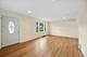 1307 Hull, Westchester, IL 60154