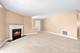 39 Foxcroft Unit 203, Naperville, IL 60565
