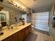 1000 W Adams Unit 810, Chicago, IL 60607