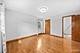 2960 Middlebury, Aurora, IL 60504
