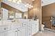 35 Oakview, South Elgin, IL 60177