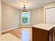 199 Old Oak, Buffalo Grove, IL 60089