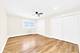 8852 N Leslie Unit 2C, Des Plaines, IL 60016