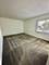 6818 Roberts Unit 6, Woodridge, IL 60517