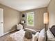 1401 Knoll, Naperville, IL 60565