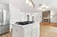 199 Willowwood, Oswego, IL 60543