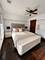 1950 W Foster, Chicago, IL 60640